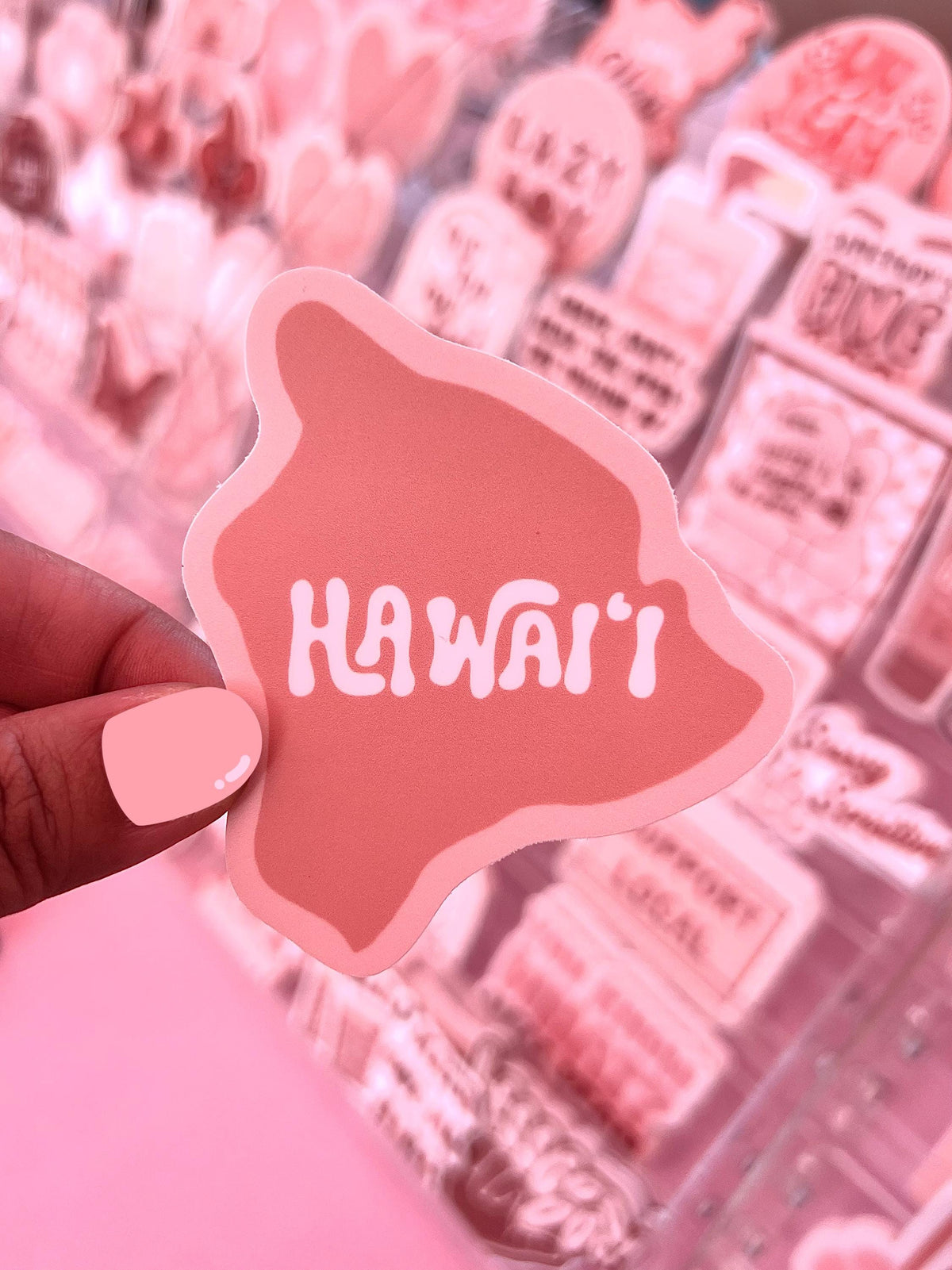 Hawai'i Island Pink Sticker/Magnet, 3x2.63"
