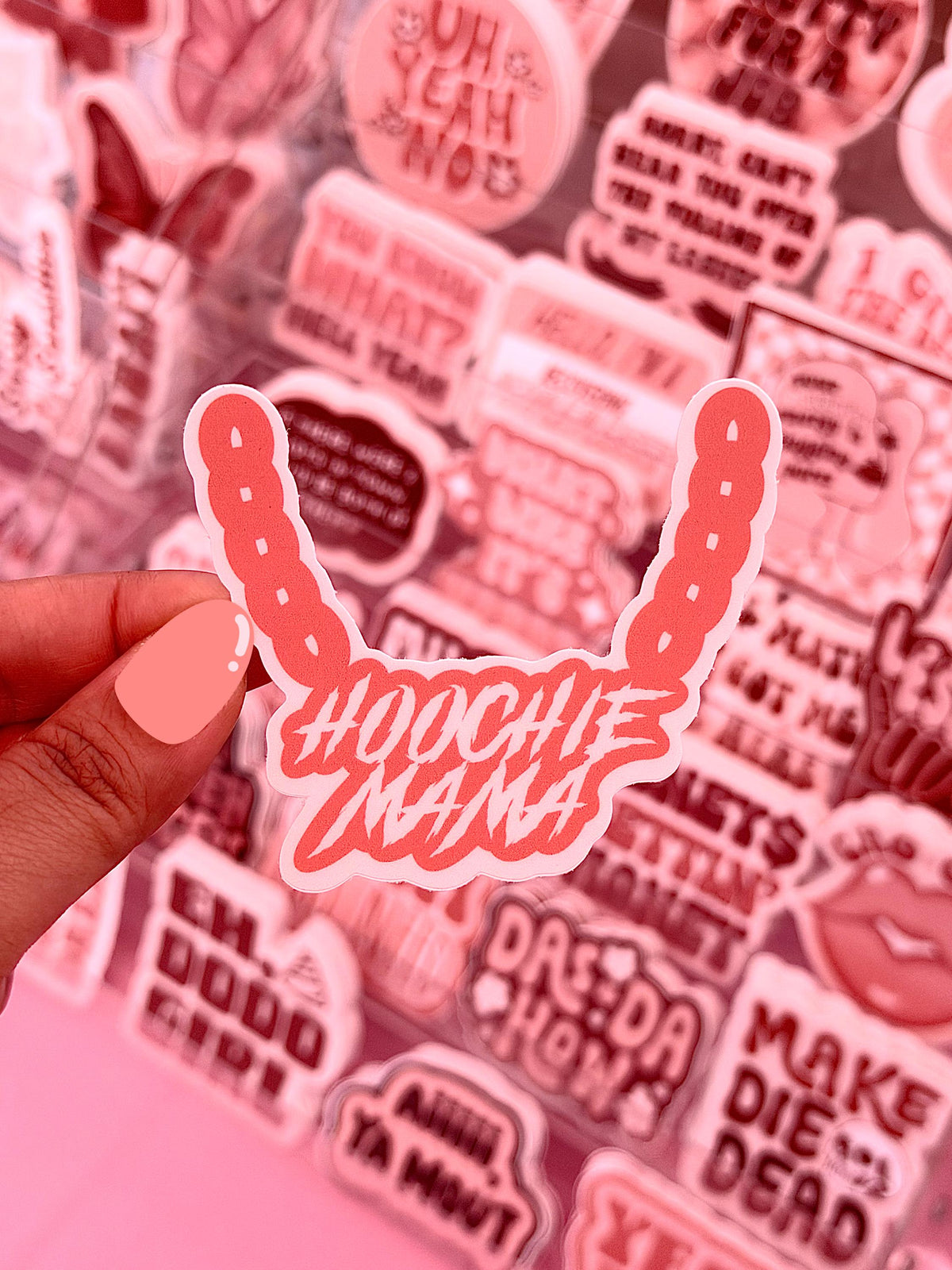 Hoochie Mama Chain Necklace Sticker/Magnet, 3x2.5"